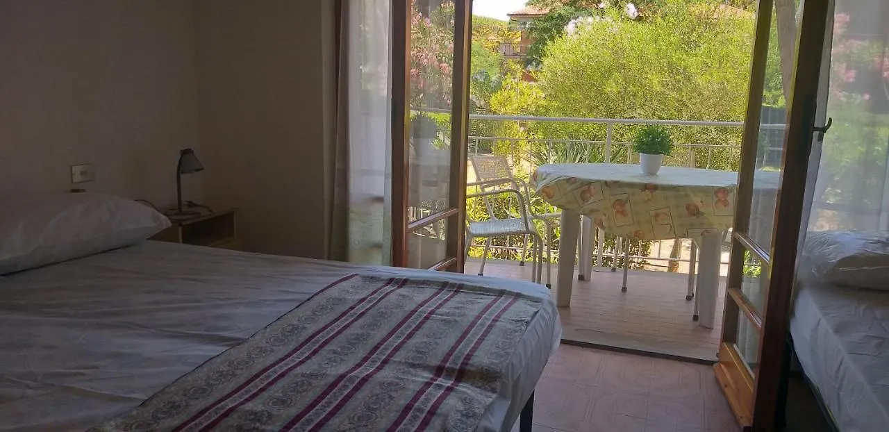 Appartamenti Calamaro In Villetta Principina a Mare